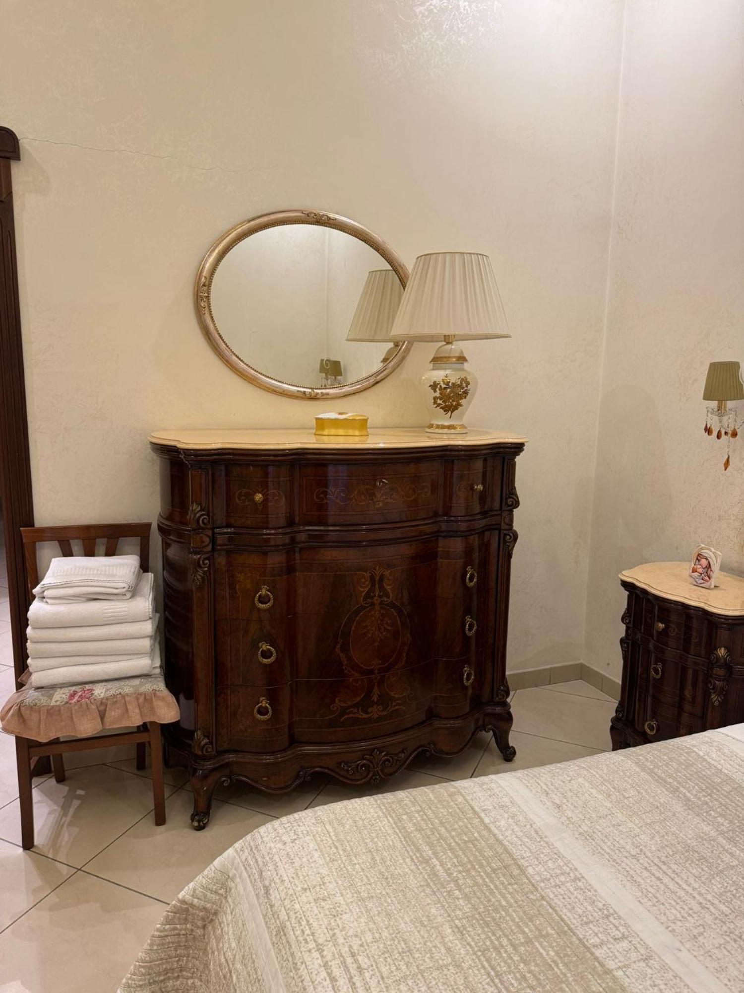 La Dimora Di Partenope Homestay *